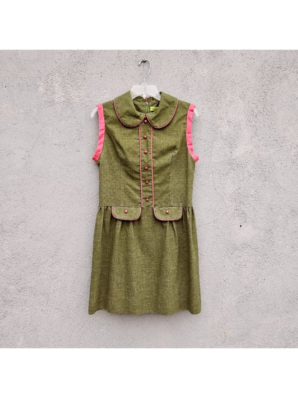 Vintage 1970s Denise Are Here Green Pink Dotted Swiss Mini Dress XS S